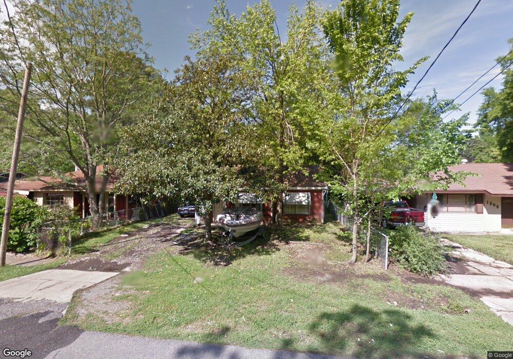 1303 Hinkle Dr, West Monroe, LA 71291 - photo 1