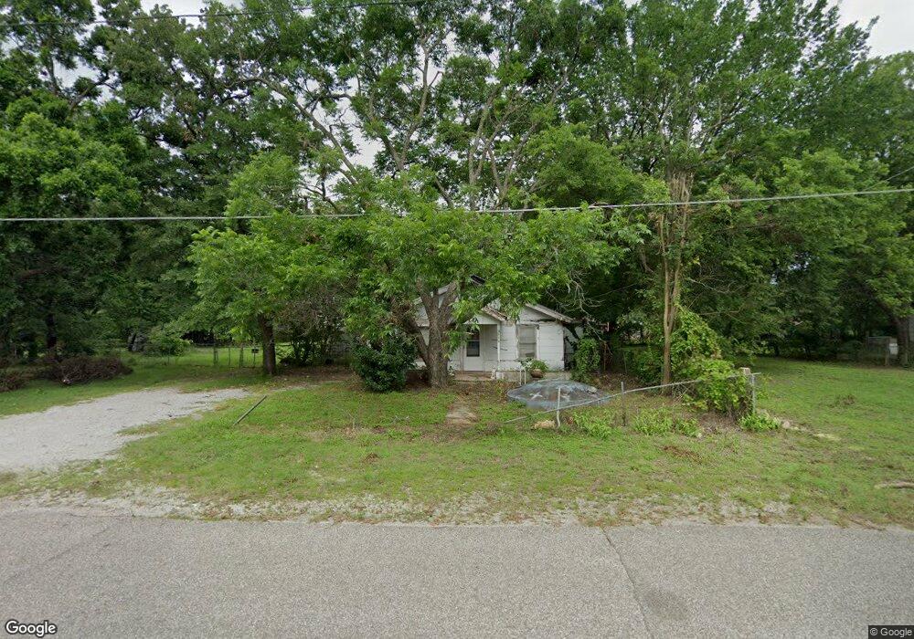 904 Carter St SE, Ardmore, OK 73401 - photo 1