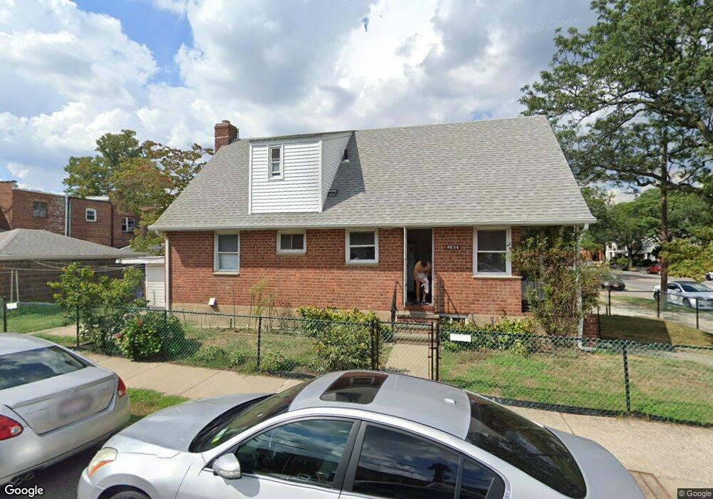 4054 Utopia Pkwy, Flushing, NY 11358 - photo 1