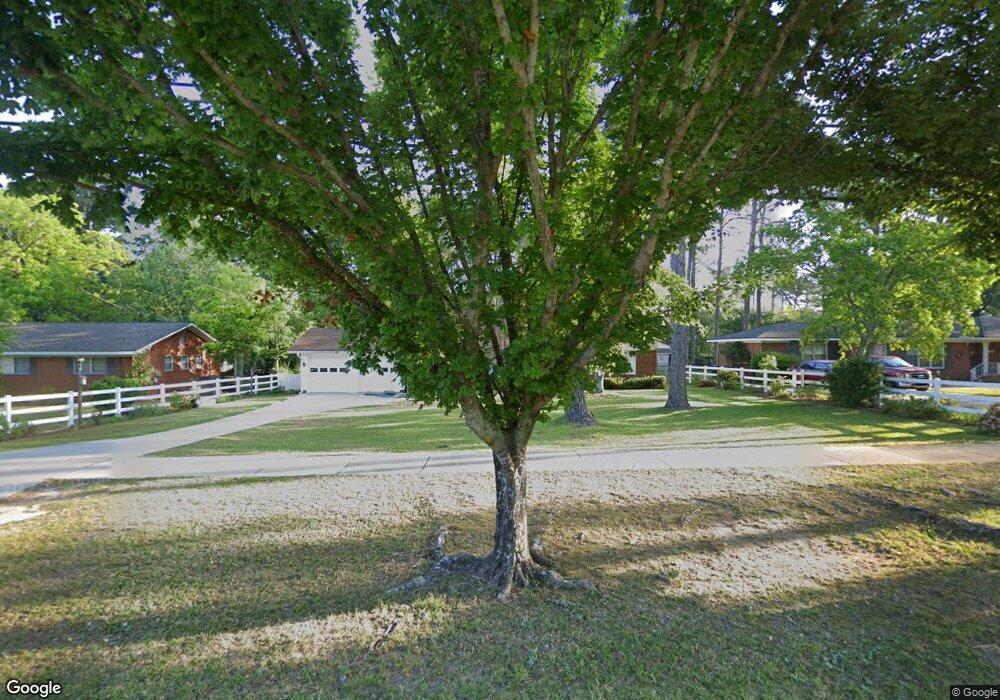 831 8th St W, Tifton, GA 31794 - photo 1