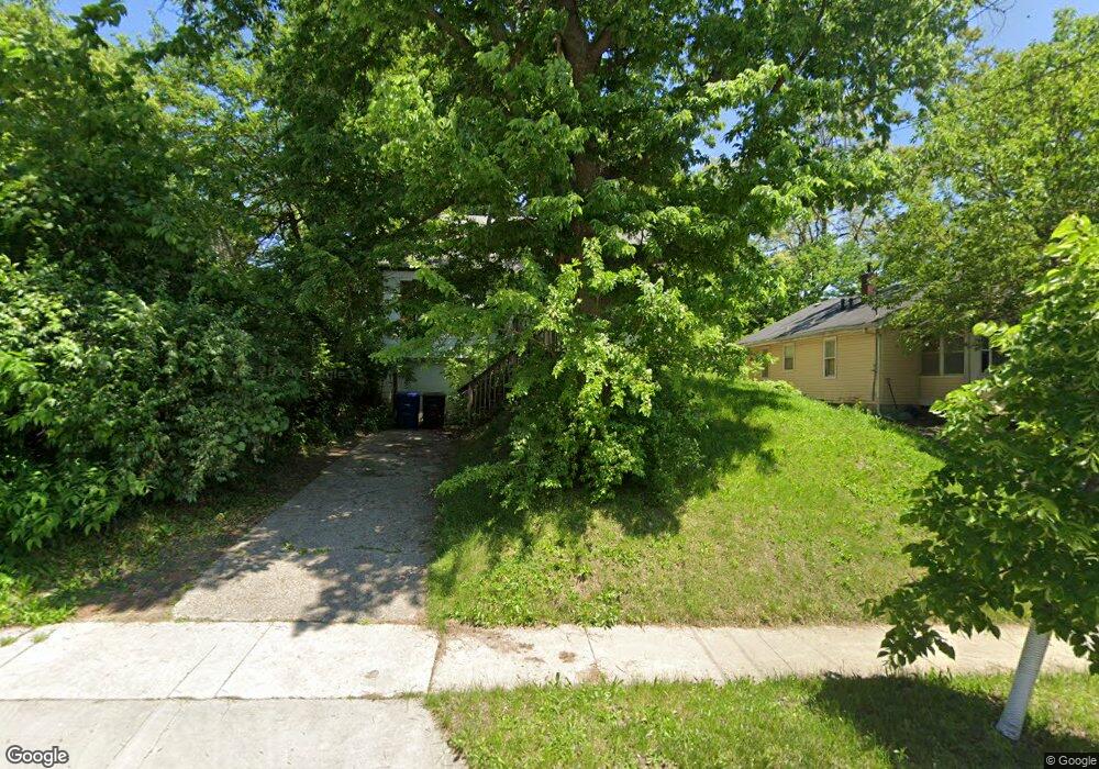 1809 E 32nd St, Des Moines, IA 50317 - photo 1