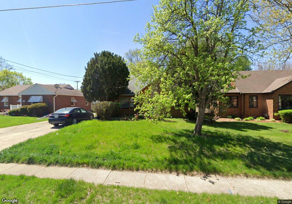 1906 53rd St, Des Moines, IA 50310 - photo 1