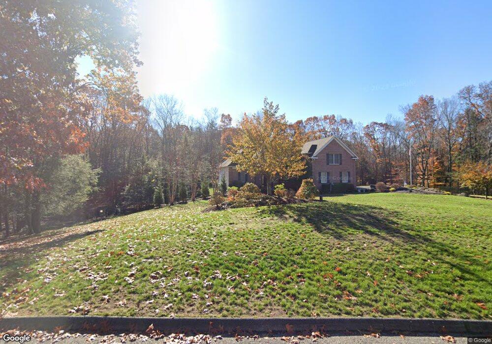 7 Nicoles Ct, Brookfield, CT 06804 - photo 1