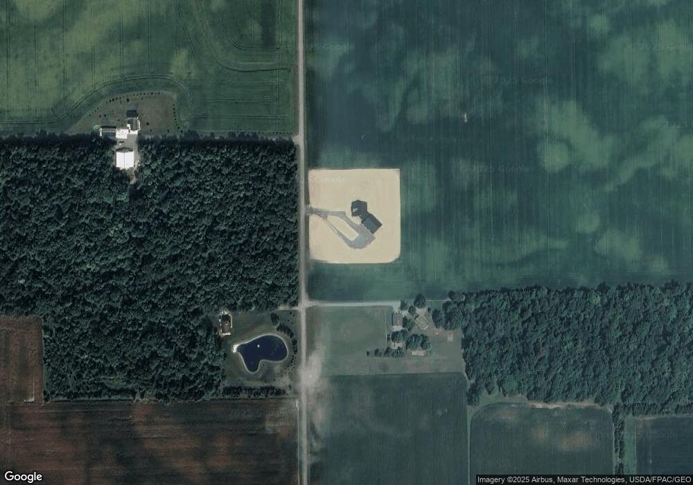 10074 Zurflugh Rd, Bluffton, OH 45817 - photo 1