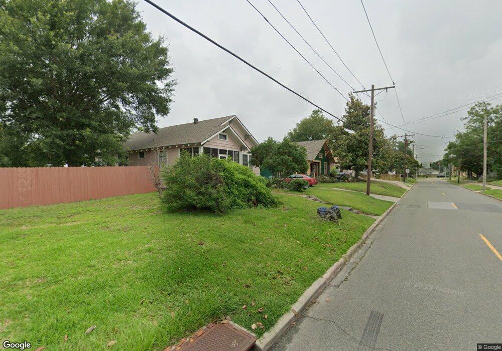 1220 Common St, Lake Charles, LA 70601 - photo 1