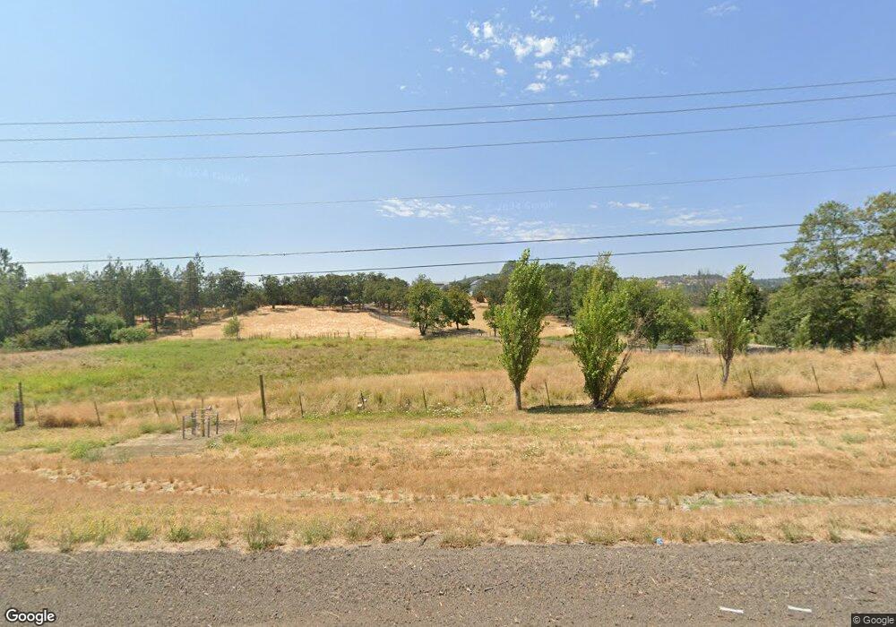 11733 Highway 62, Eagle Point, OR 97524 - photo 1
