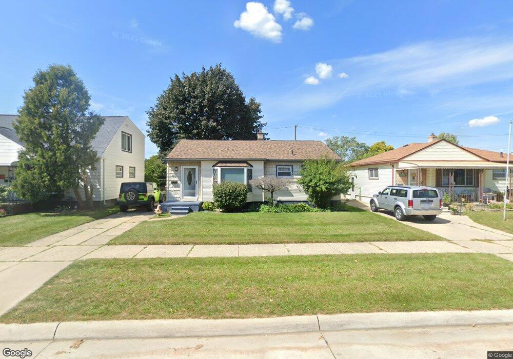 29551 Commonwealth St, Roseville, MI 48066 - photo 1