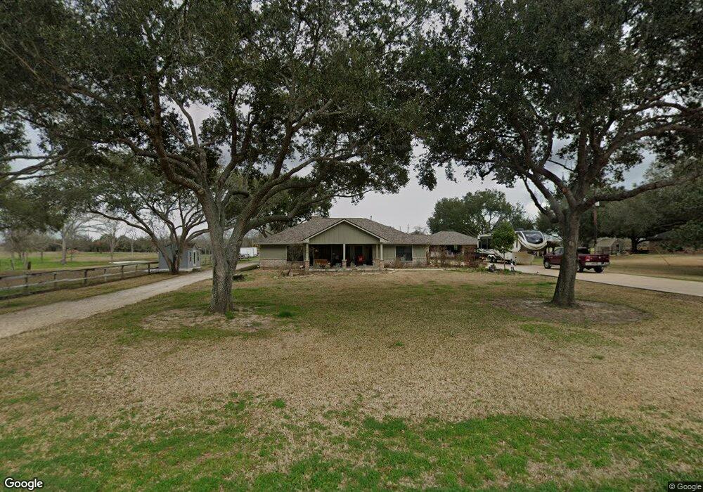 1514 Dodge Ln, Wallis, TX 77485 - photo 1