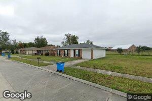 5721 6th St, Violet, LA 70092