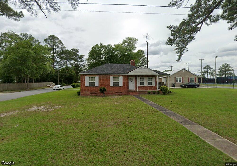 1152 4th St SW, Moultrie, GA 31768 - photo 1