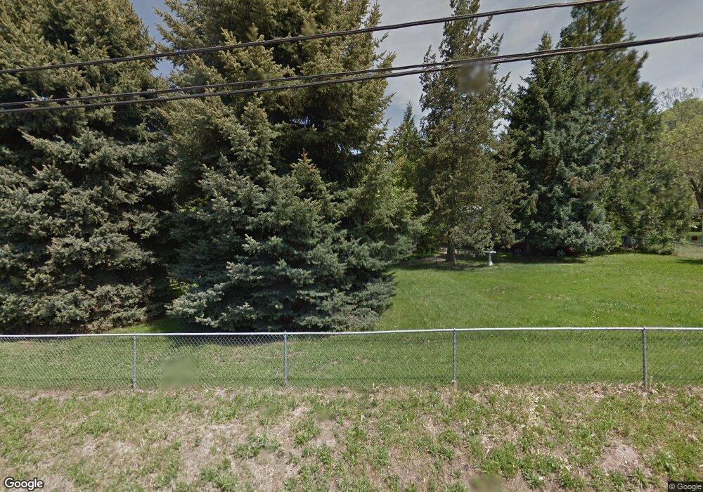 1920 NE D St, Grants Pass, OR 97526 - photo 1