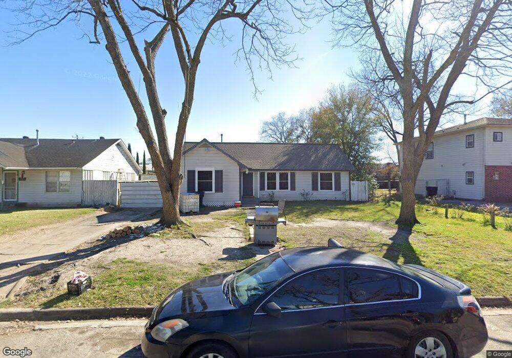 7026 Gillen St, Houston, TX 77087 - photo 1