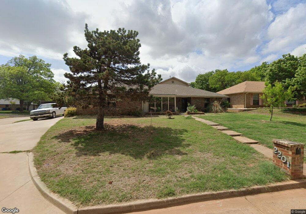 2201 Briarcrest, Duncan, OK 73533 - photo 1