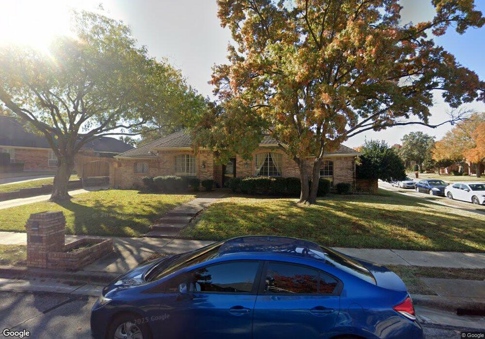 3741 Oak Cove Ln, Bedford, TX 76021 - photo 1