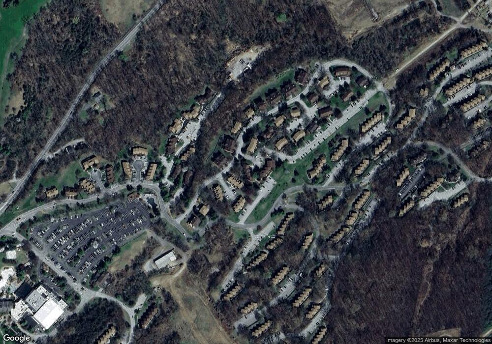 2 Squaw Valley Ct unit 4, Vernon, NJ 07462 - photo 1