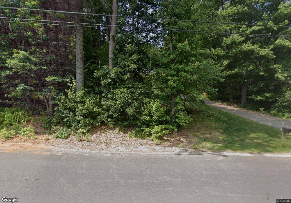 4 Woodcrest Dr, Hudson, NH 03051 - photo 1