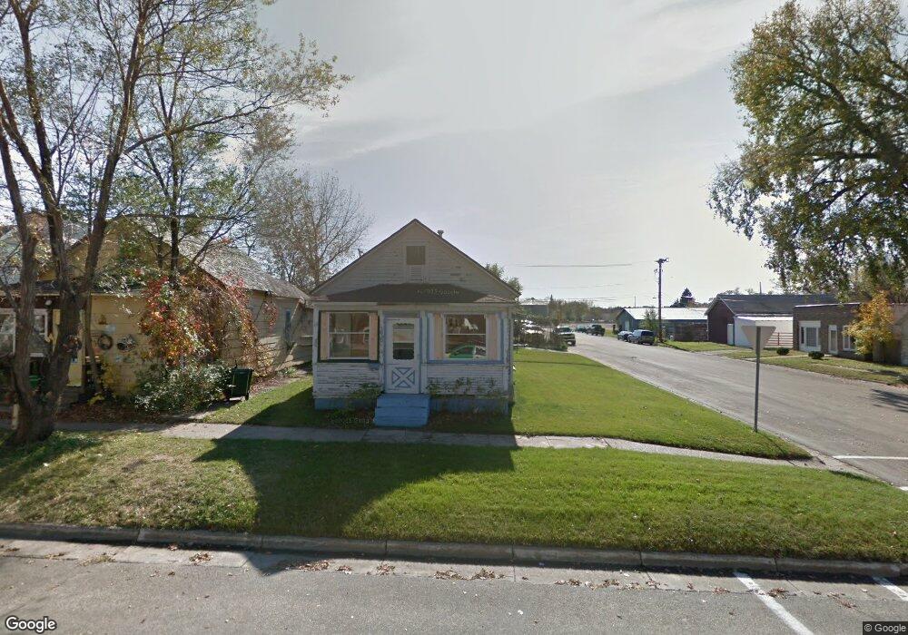 315 3rd St NW, Jamestown, ND 58401 - photo 1