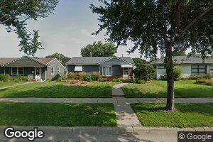 1565 Montana Ave E, Saint Paul, MN 55106