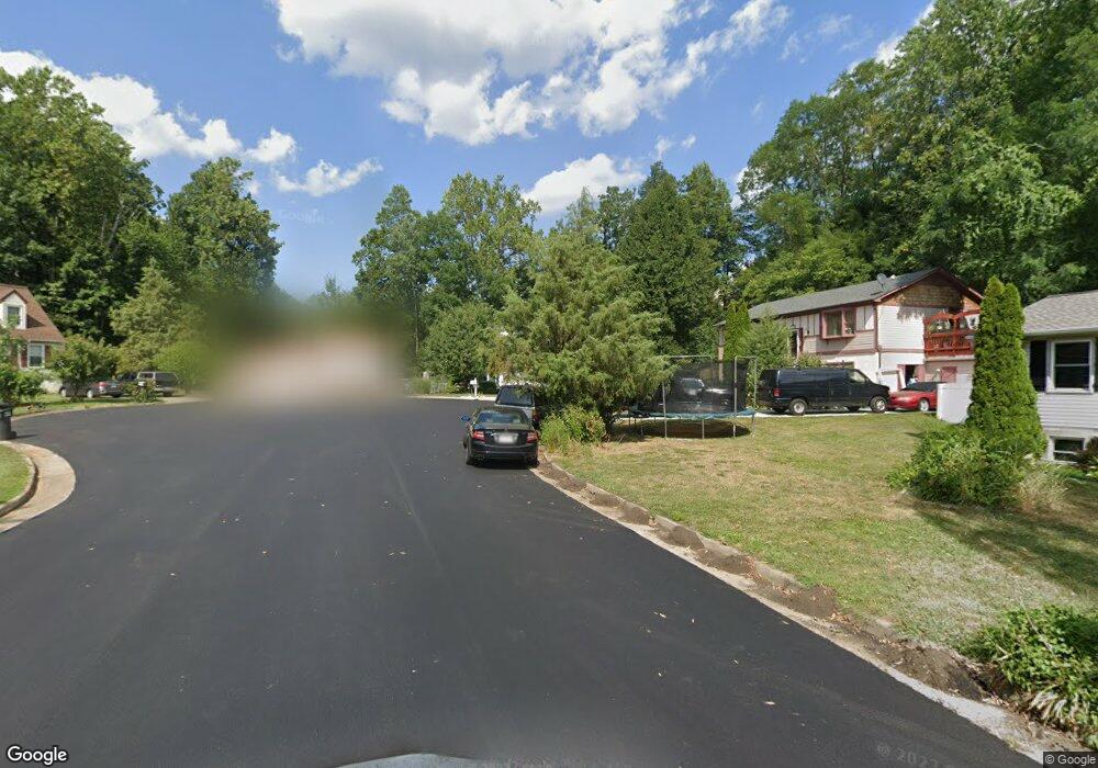 18901 Red Oak Ln, Triangle, VA 22172 - photo 1