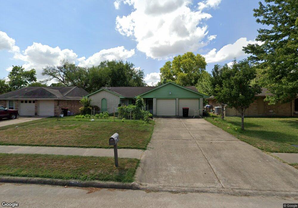 1027 Fallbrook Dr, Houston, TX 77038 - photo 1
