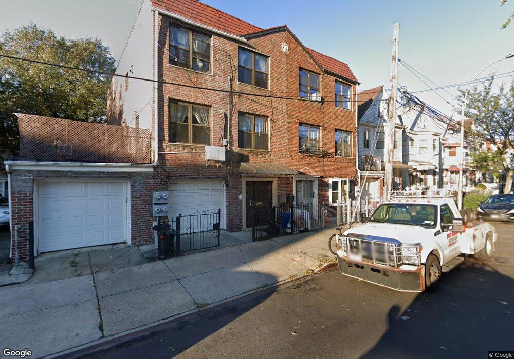 4350 Elbertson St, Elmhurst, NY 11373 - photo 1