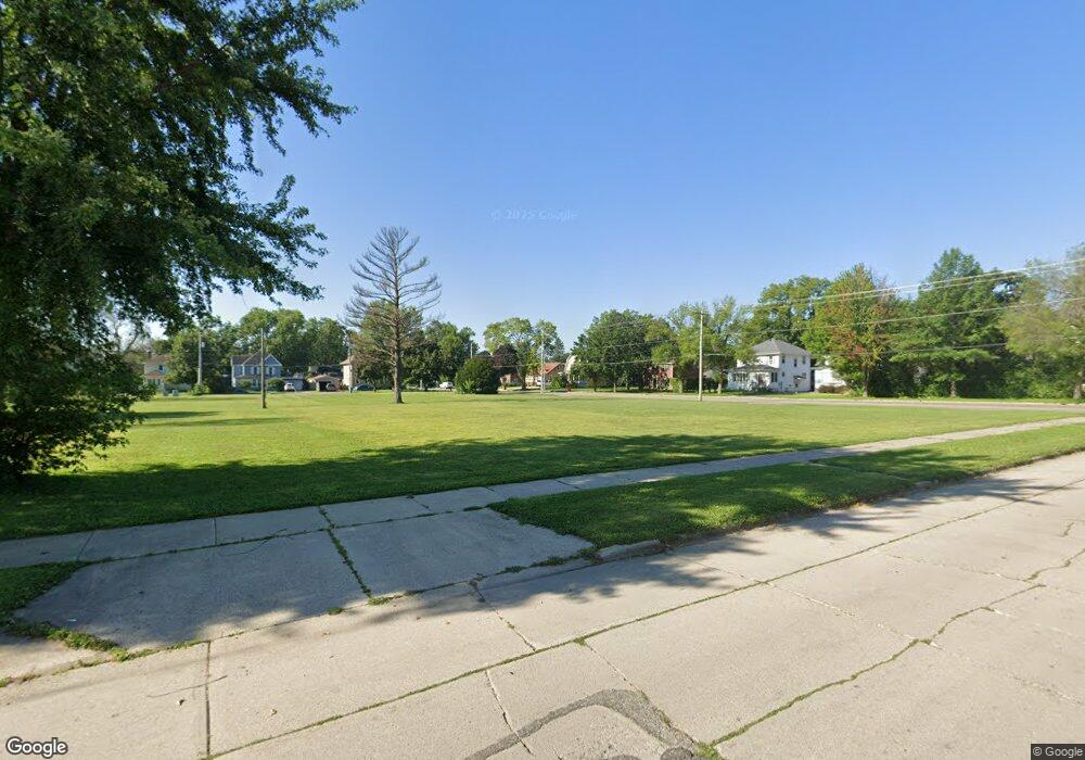 301 4th St SW, Austin, MN 55912 - photo 1