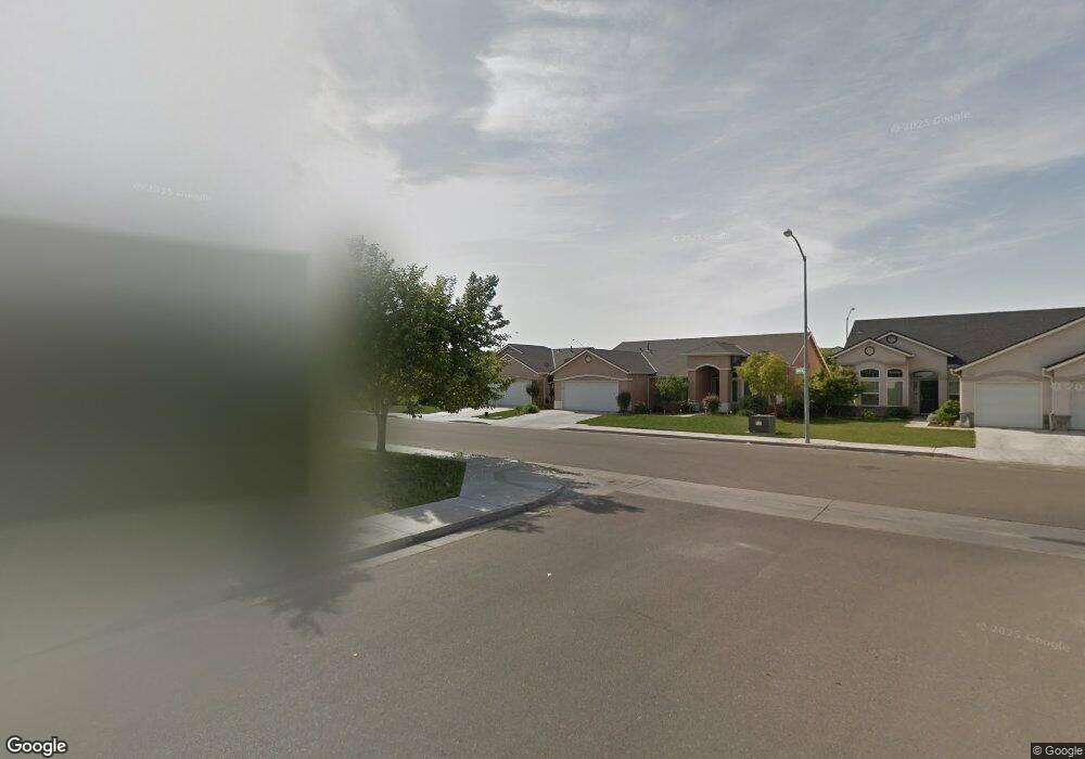 6591 E Andrews Ave, Fresno, CA 93727 - photo 1