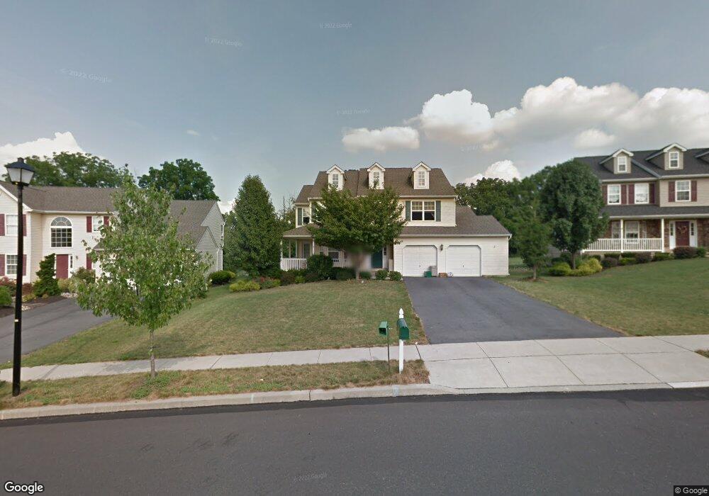 6936 Lincoln Dr, Macungie, PA 18062 - photo 1