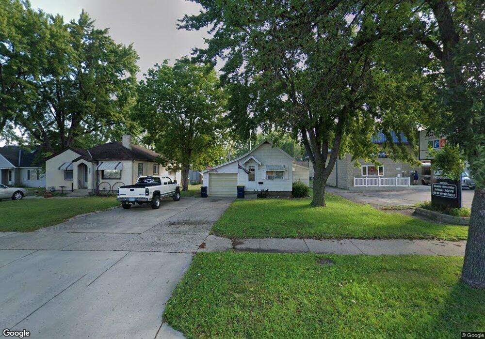 1520 N Broadway St, New Ulm, MN 56073 - photo 1