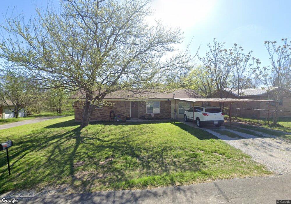 404 N Lane St, Decatur, TX 76234 - photo 1