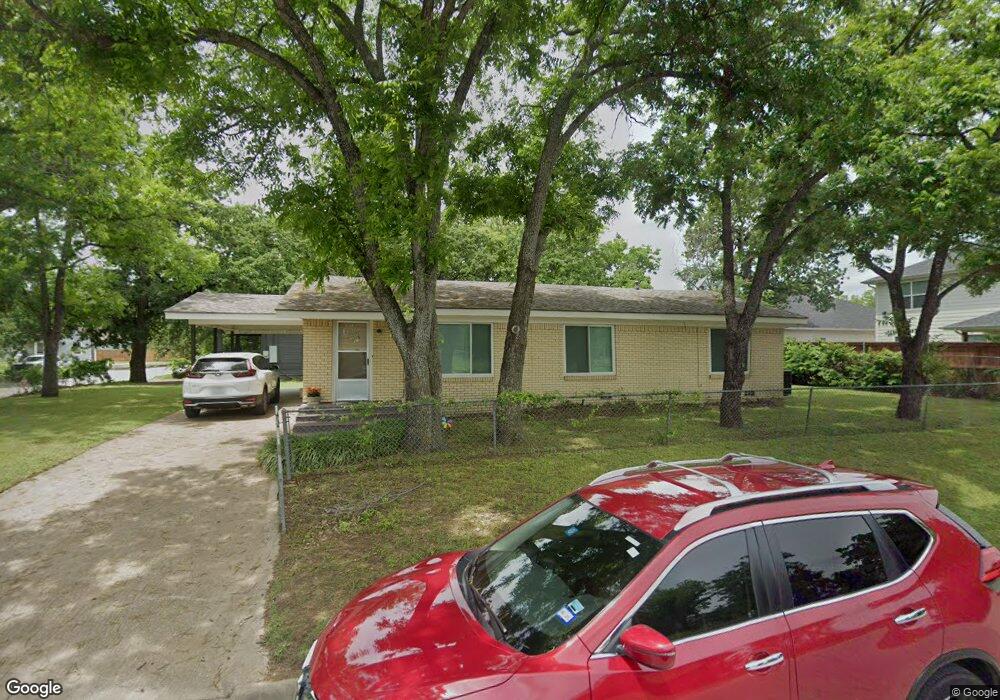 407 Olive St, Cleburne, TX 76031 - photo 1