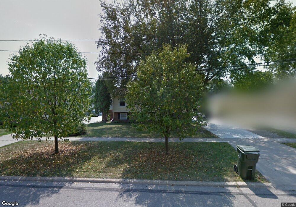 1208 W 4th St, Cedar Falls, IA 50613 - photo 1