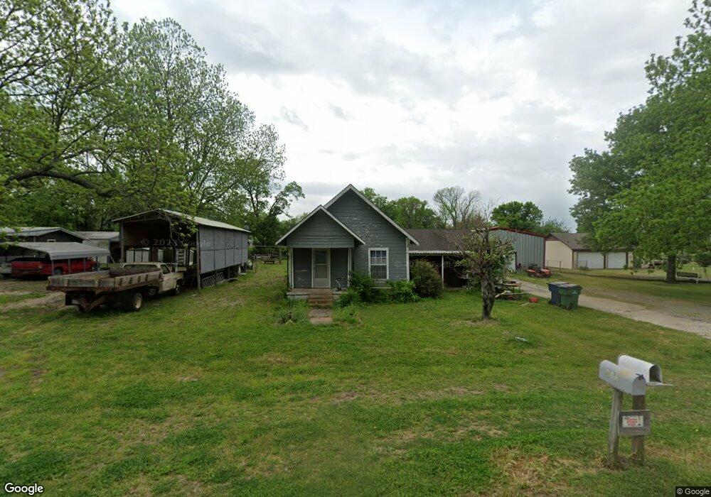 305 Main St, Pottsboro, TX 75076 - photo 1