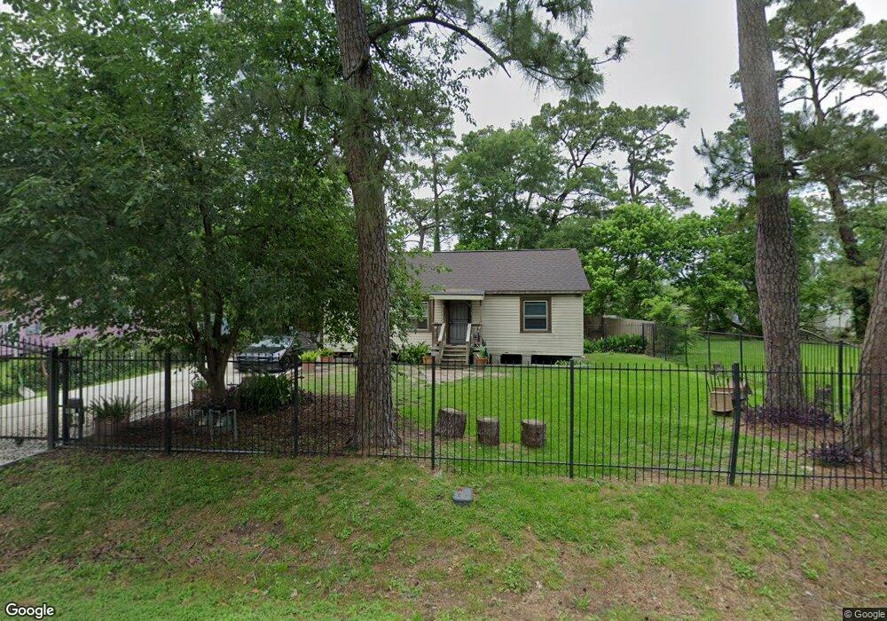 7149 Carothers St, Houston, TX 77028 - photo 1