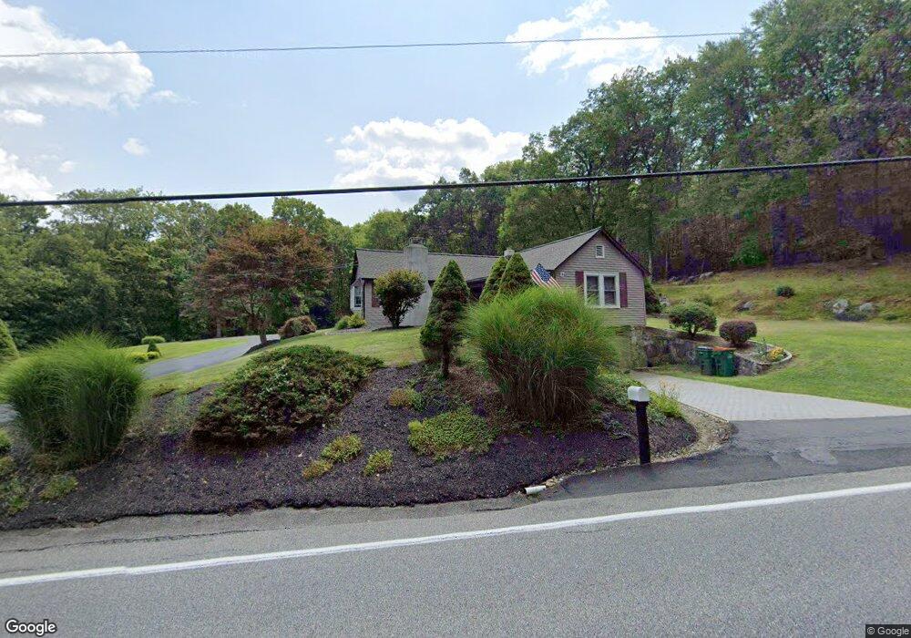 223 Farmers Mills Rd unit 231, Carmel, NY 10512 - photo 1