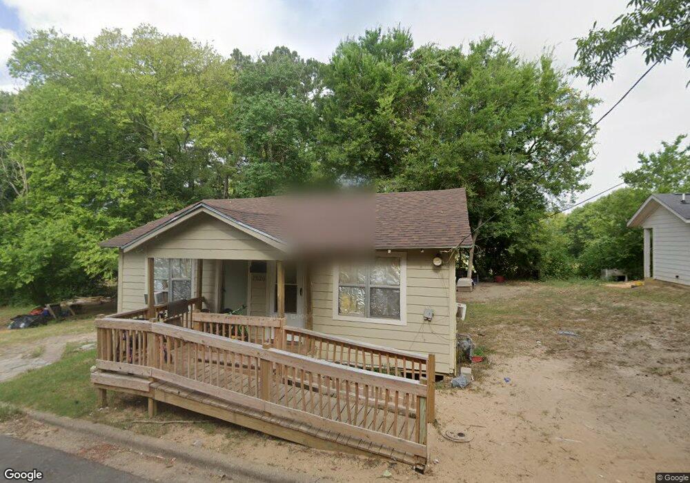 1526 Fields St, Nacogdoches, TX 75961 - photo 1