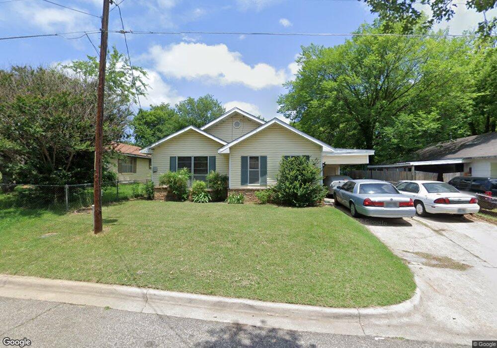 711 White St, Ardmore, OK 73401 - photo 1