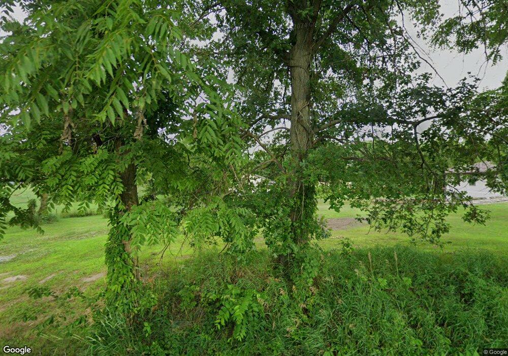 2364 S 400 E, La Porte, IN 46350 - photo 1