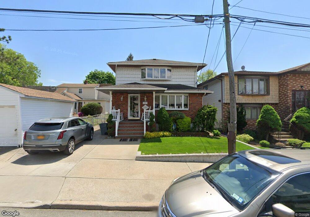 1147 Russell St, Franklin Square, NY 11010 - photo 1