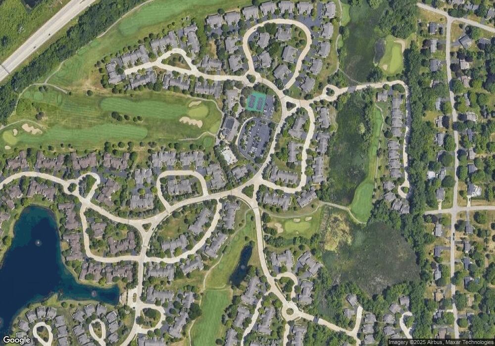 823 Upper Scotsborough Way, Bloomfield Hills, MI 48304 - photo 1