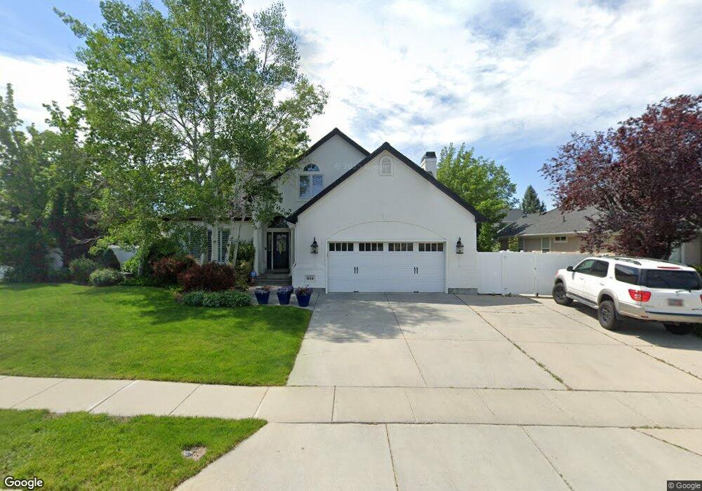 956 Edgefield Rd, Sandy, UT 84094 - photo 1