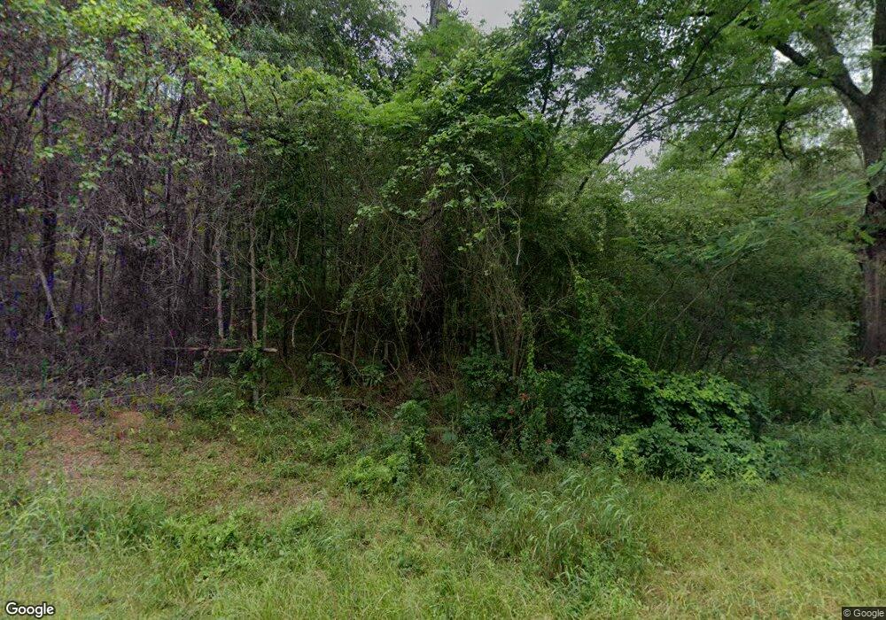 1043 Paulding Rd, Ellisville, MS 39437 - photo 1