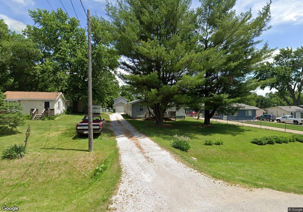 4305 NE 32nd St, Des Moines, IA 50317 - photo 1