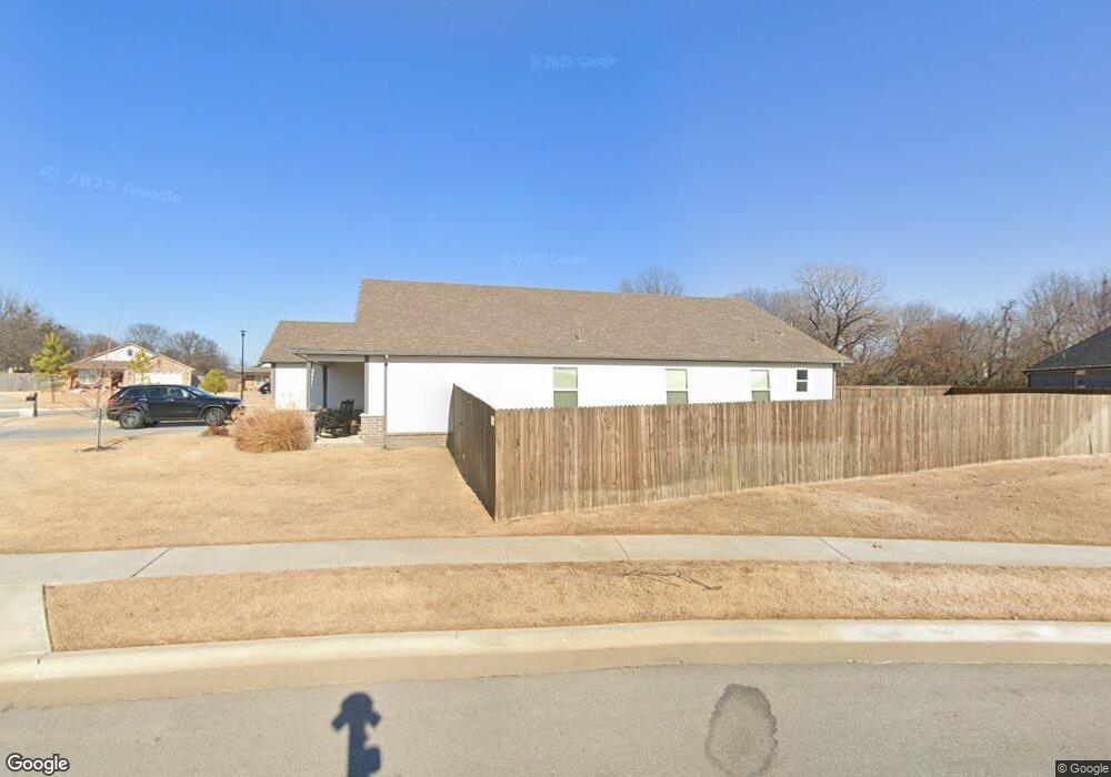7305 S Walnut Ave, Broken Arrow, OK 74011 - photo 1