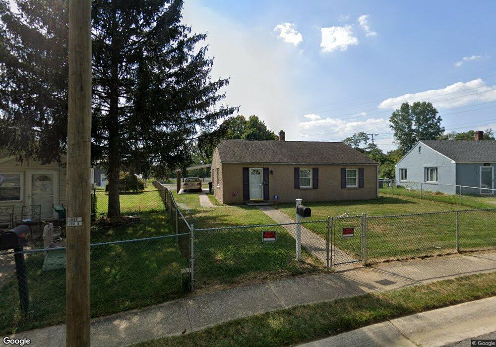 437 Martin Dr, New Castle, DE 19720 - photo 1