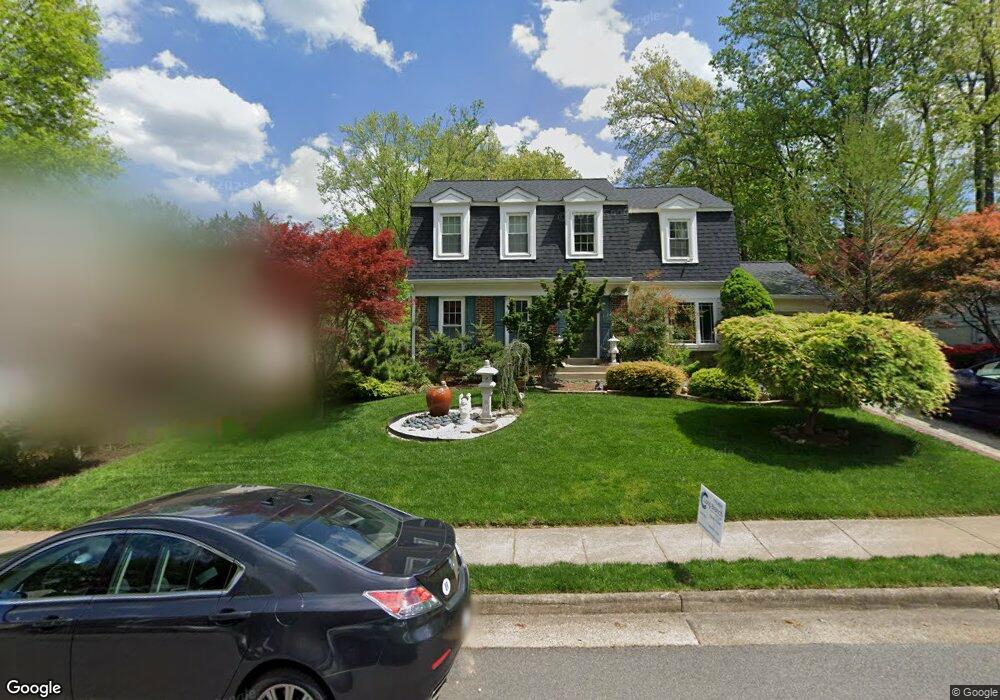 5003 King Solomon Dr, Annandale, VA 22003 - photo 1