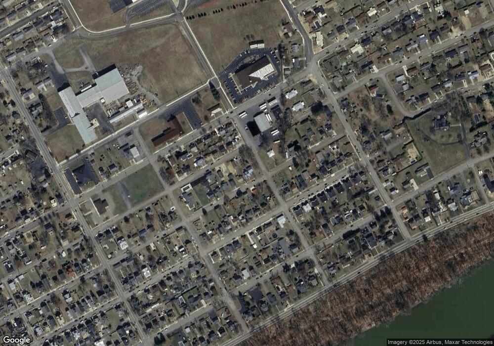 729 E 4th St, Berwick, PA 18603 - photo 1