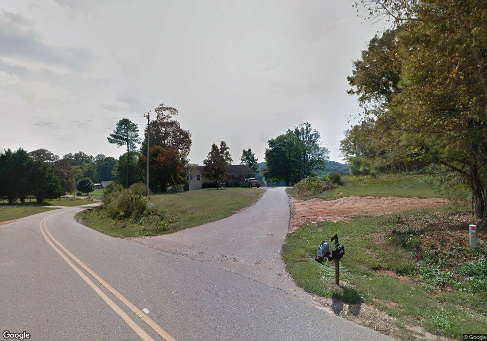 594 Henderson Rd, Gillsville, GA 30543 - photo 1