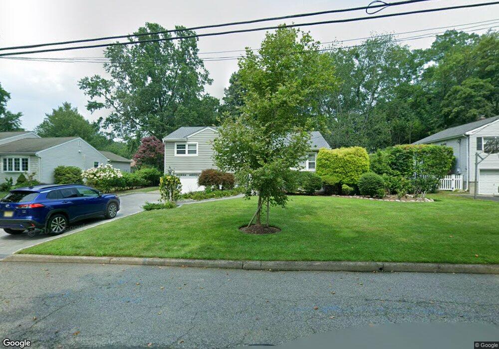 203 Mayfair Rd, Paramus, NJ 07652 - photo 1