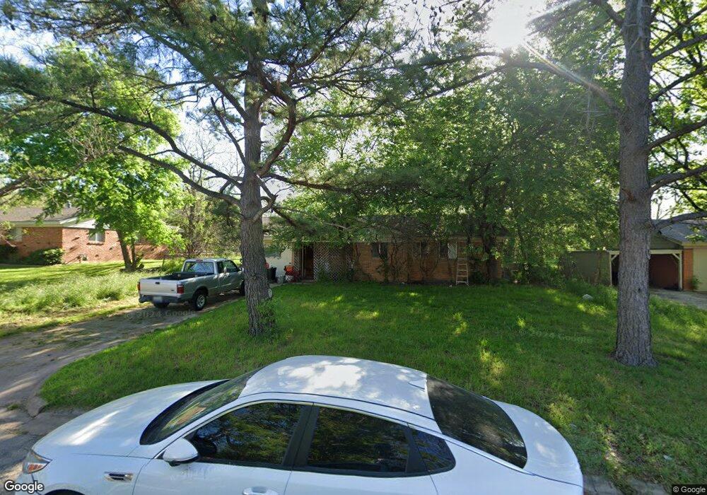 306 Hogle St, Weatherford, TX 76086 - photo 1